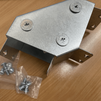Unistrut 75 X 75 Metal Trunking 90’ Bend RU33GBT90