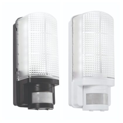 LED Outdoor Bulkhead Light with PIR Motion Sensor 6W Daylight 6000K Saxby