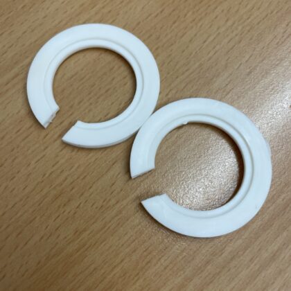 Plastic Lamp/Light Shade Adaptor Reducer Rings X 2 A036