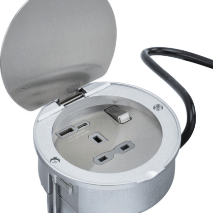 Recessed 13A 1G Socket with Dual USB A+C [5V DC 4.0A shared] SKR3