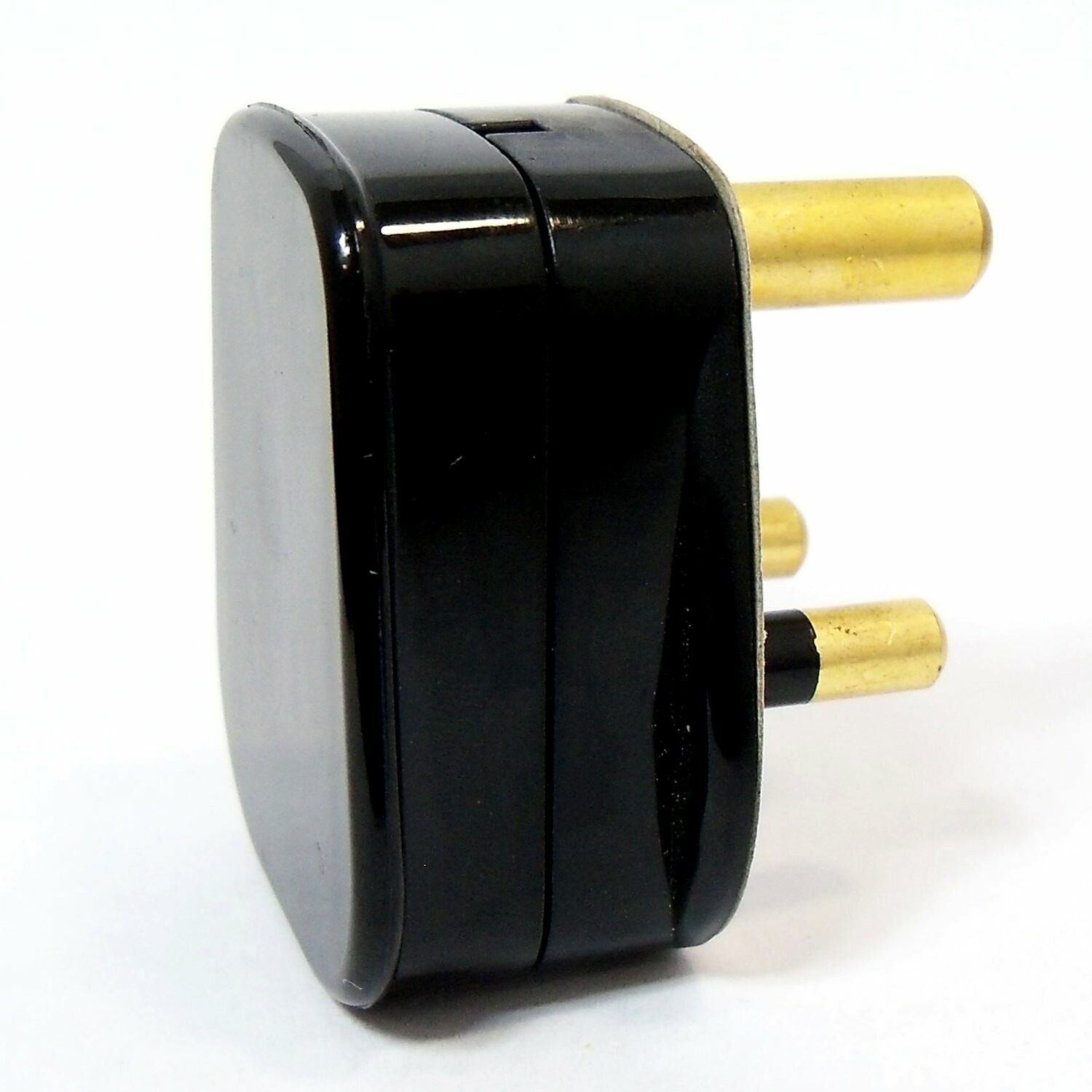 5A Round Pin Plug Top Black - Light and Power Solutions Ltd - Lighting ...
