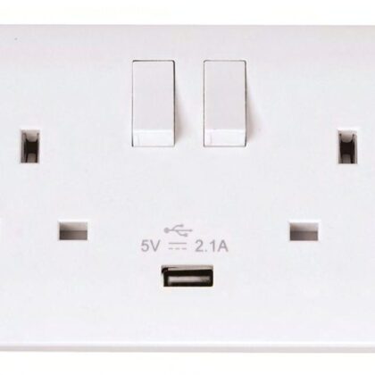 13 Amp Double 2 Gang Switched Plug Socket with USB Charging Port Click