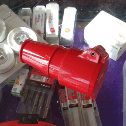 415V 32A Pin 3P+E Industrial Site Plug Connector Garo S332-6